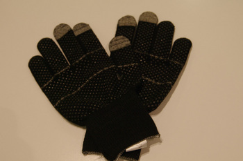 Gloves01.jpg